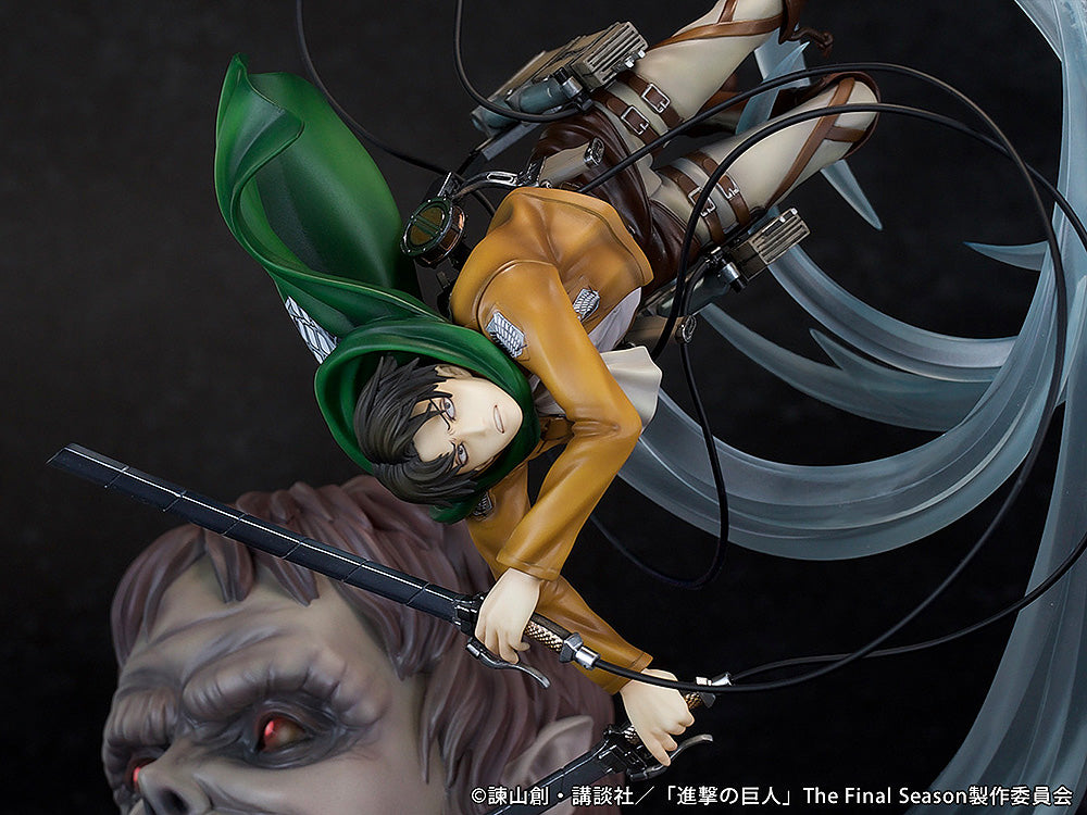 Attack on Titan - Scale Figure Levi vs Beast Titan ver.