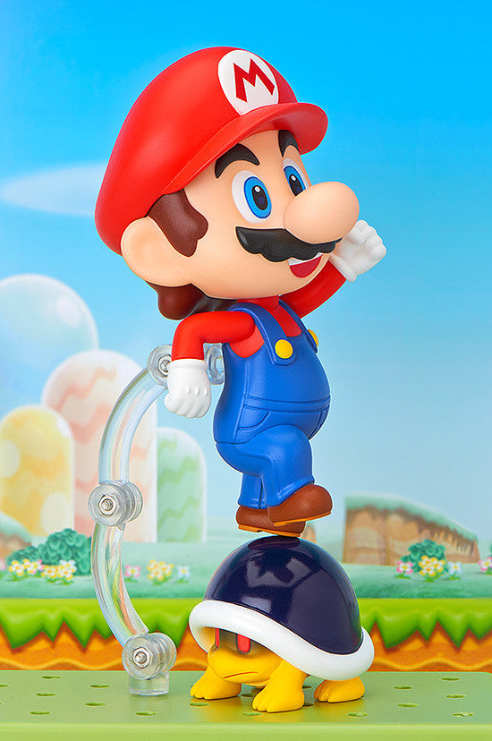 Super Mario - Nendoroid Mario Figure (Rerelease)